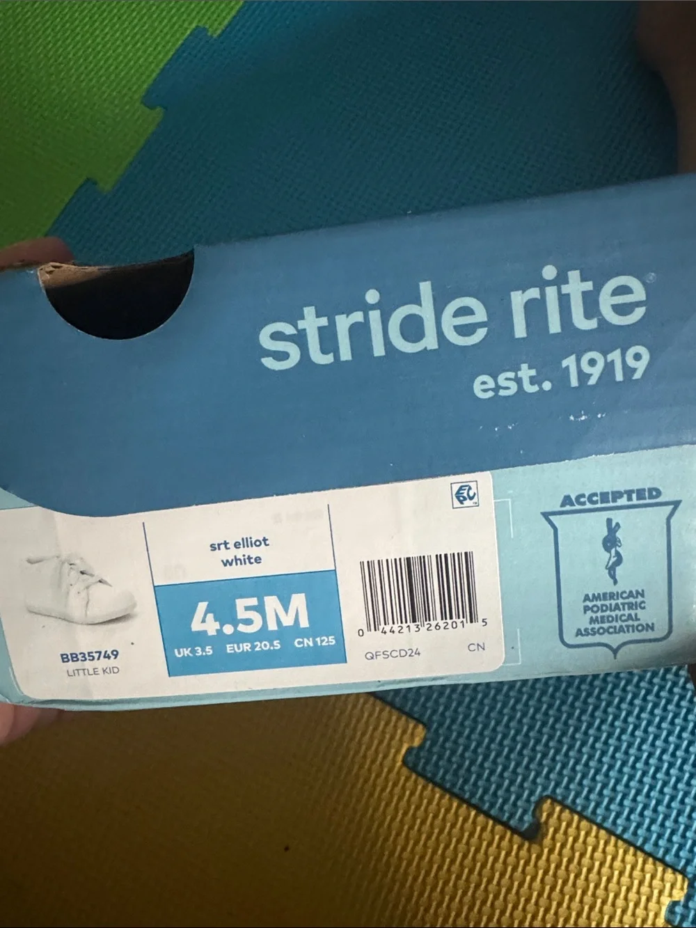 Stride Rite Navy Blue Shoe Box with 'sr' Circle Logo